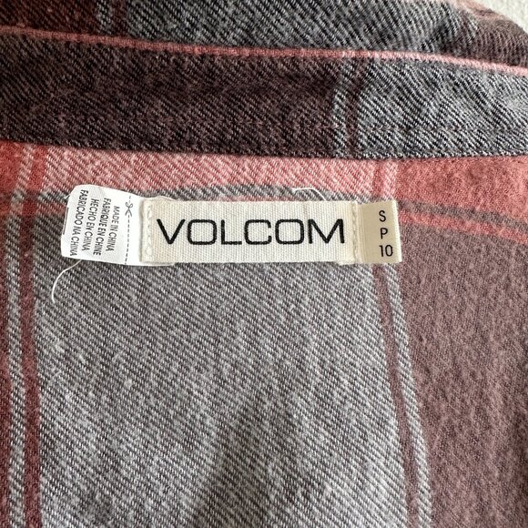 Volcom Women’s Plaid Flannel Button-Down Shirt - Picture 9 of 9